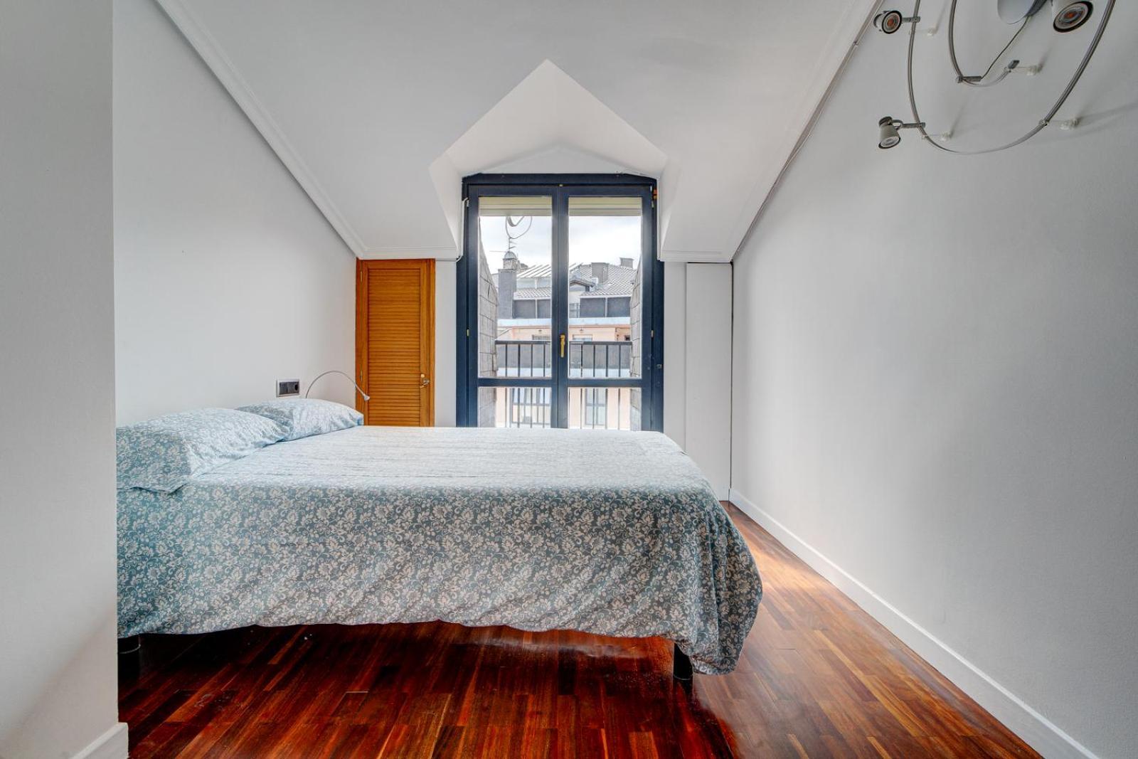 Luminoso Atico Con Terraza, Irun, Parking, 4Pax Apartment Exterior photo